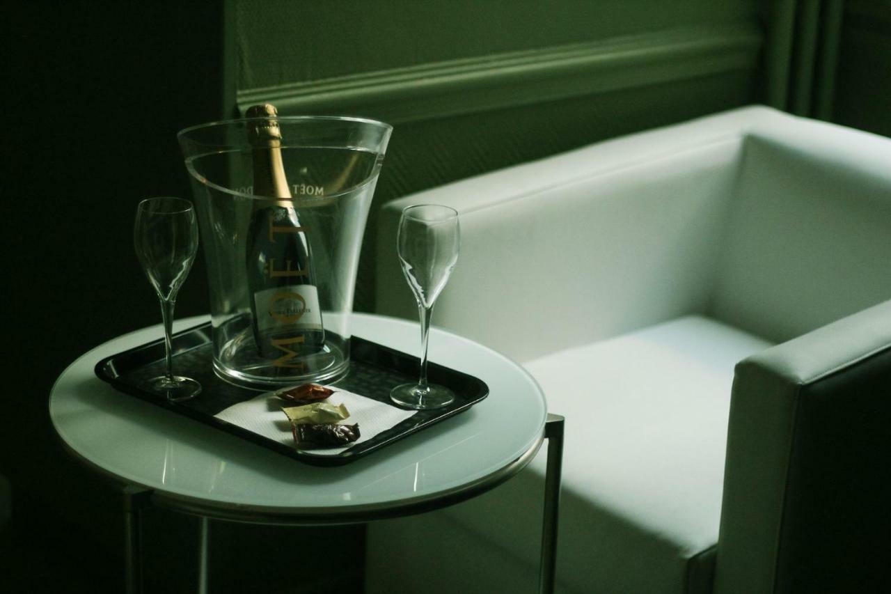 Hotel Cecyl Reims Centre Luaran gambar